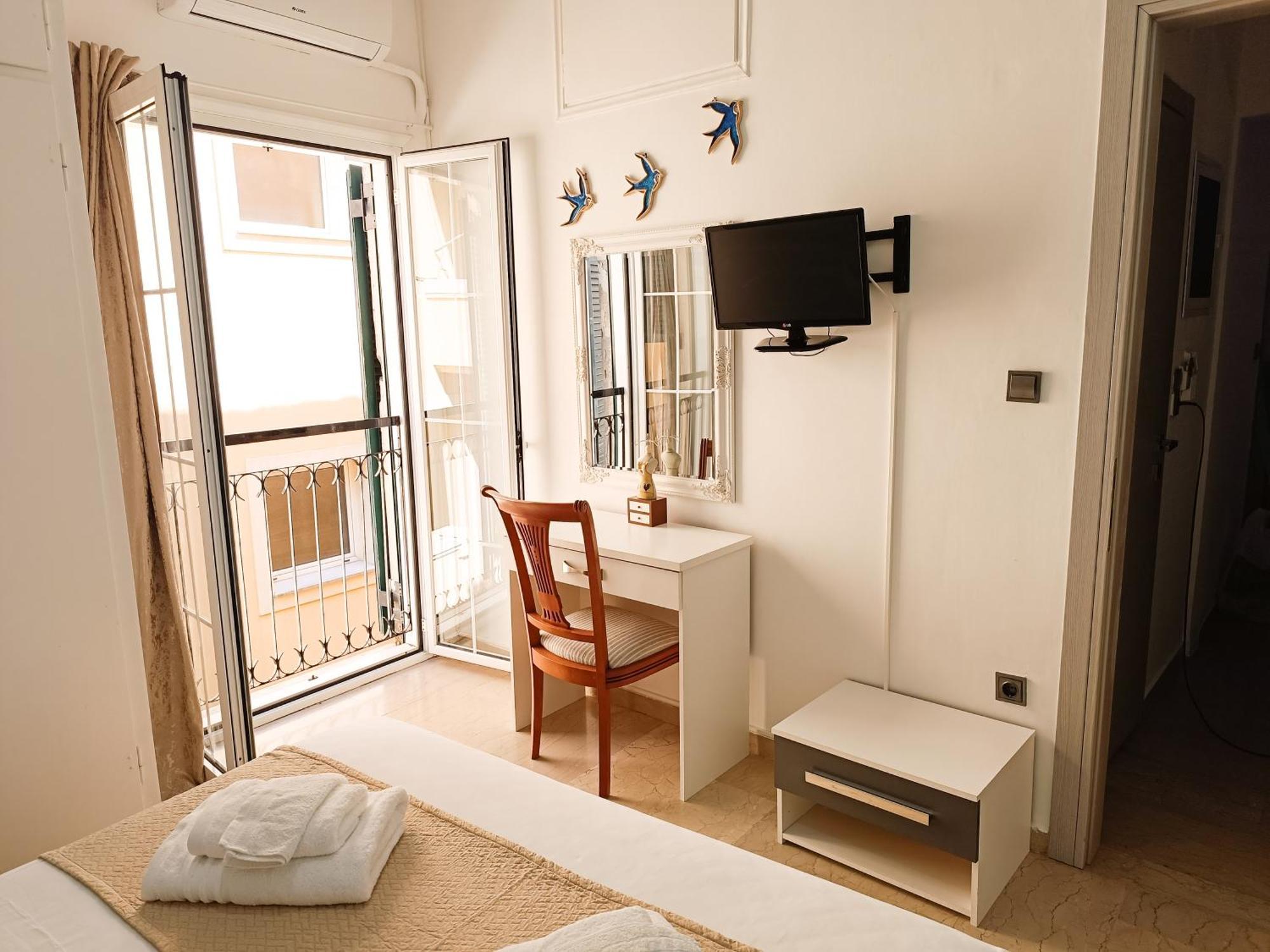 Summer Corfiot Central Appartment Fully Equipped Corfu  Buitenkant foto